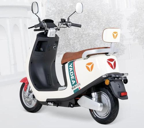 雅迪新推2款電動車,有電量回收功能,邊騎邊充電,續(xù)航超100公里